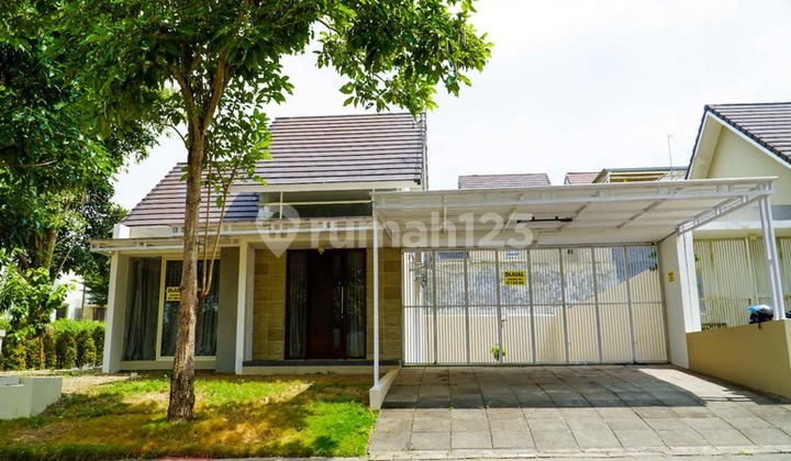 For Sale Fast! Luxury Move-in Ready Home in Gamping, Sleman Subdivision. 2