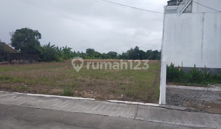 Land Plot Ready to Build 2575 square meters in Tirtomartani, Kalasan, Sleman Land Plot Ready to Build 2575 square meters in Tirtomartani, Kalasan, Sleman