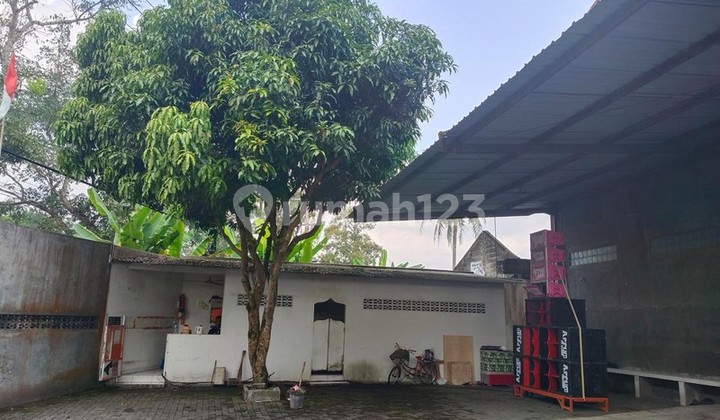 For Sale Strategic 2-Story Warehouse Ready for Use on Soekarno Hatta Main Road Km 8 Magelang