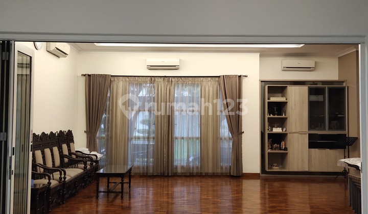 Rumah Mewah Posisi Hoek di Sutera Buana Alam Sutera  17