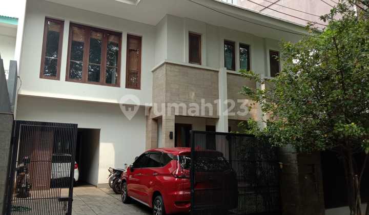 Rumah Di Jalan Kerinci Kebayoran Baru Jakarta Selatan Siap Huni 