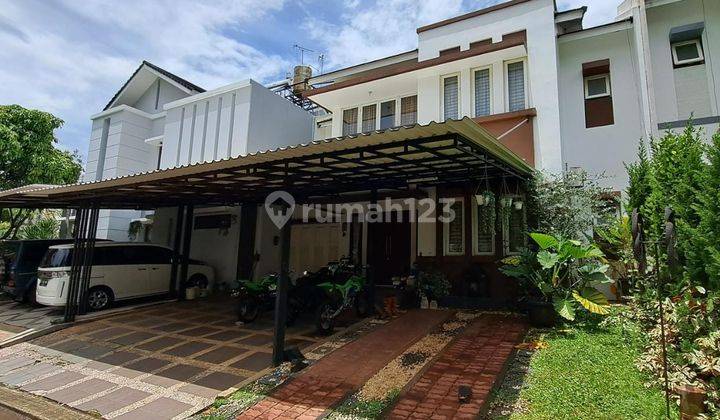 Rumah di The Green BSD Cluster Blossom Ville Terawat ada Taman Belakang 1