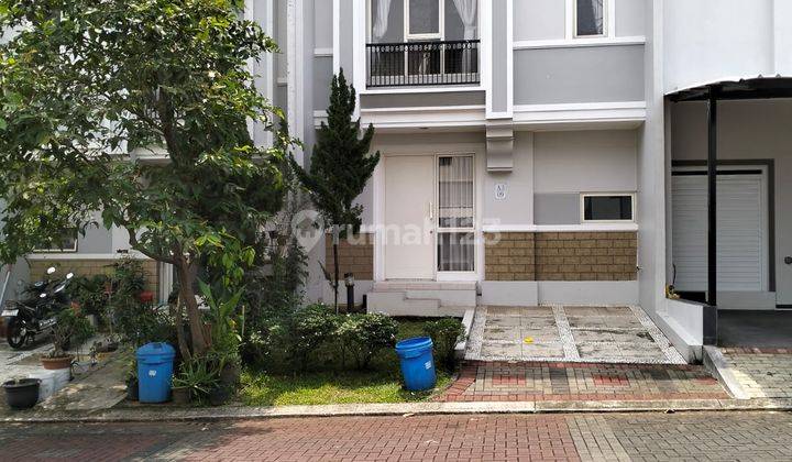 Rumah di Sevilla Park BSD Hadap Timur Row Jalan Lebar Boulevard 1