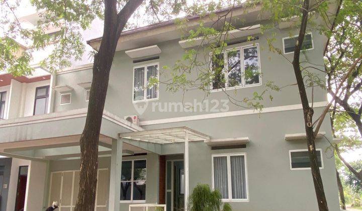 Rumah Huk Bangunan Mandiri Lingkungan Hijau Rindang Asri di Foresta BSD City 1