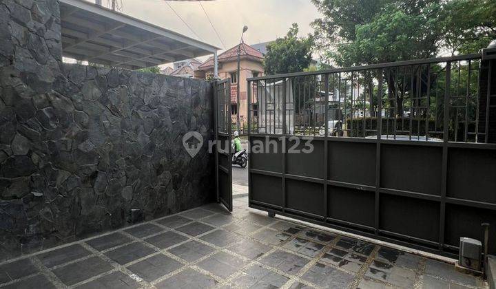 Rumah Mewah 4 Lantai Di Taman Villa Meruya Jakarta Barat Semi Furnished Siap Huni 2