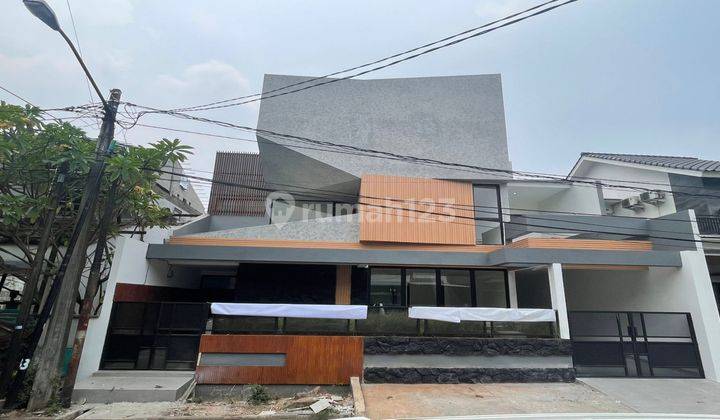 Rumah Modern Baru Ada Kolam Renang Di Jalan Mertilang Sektor 9 Bintaro Tangerang Selatan  1