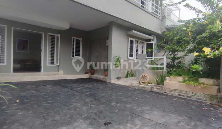 Rumah Huk Baru Full Renov Modern 2 Lantai Di Griya Loka Bsd City 2