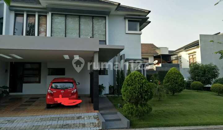 Rumah Cantik Huk Taman Semi Private Di Foresta Bsd City