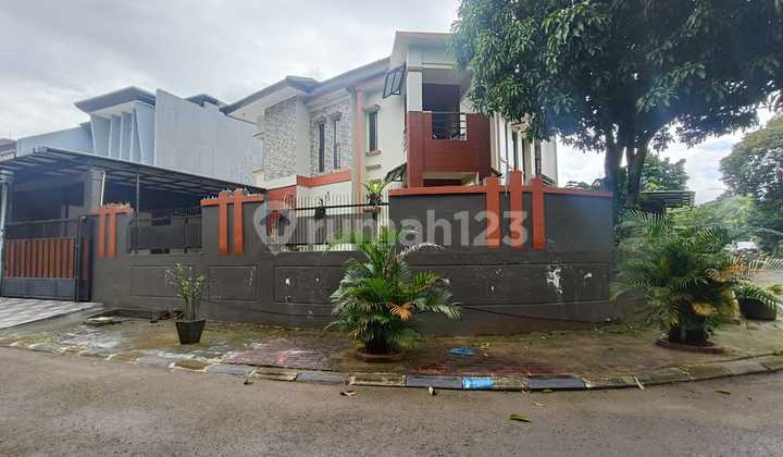 Rumah di Kencana Loka BSD 2 Lantai Hadap Timur 2