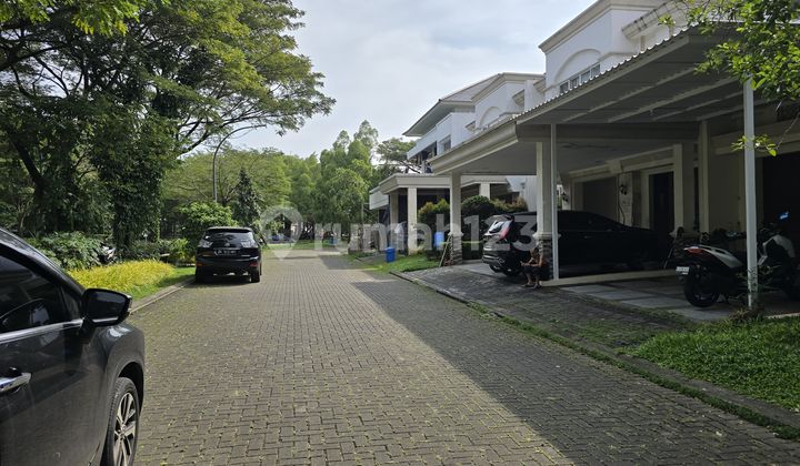 Vivacia The Eminent Cluster House, BSD, Prime Location, No Facing Neighbors. Vivacia The Eminent Cluster House, BSD, Prime Location, No Facing Neighbors.