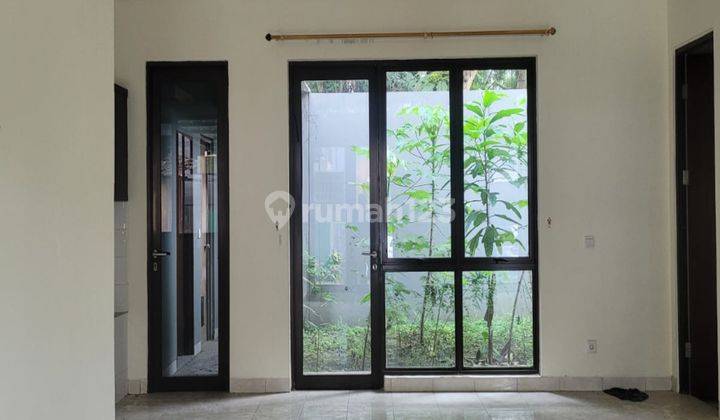 Rumah 2 Lantai Di Bsd Green Cove Siap Huni Lingkungan Asri Hijau 2