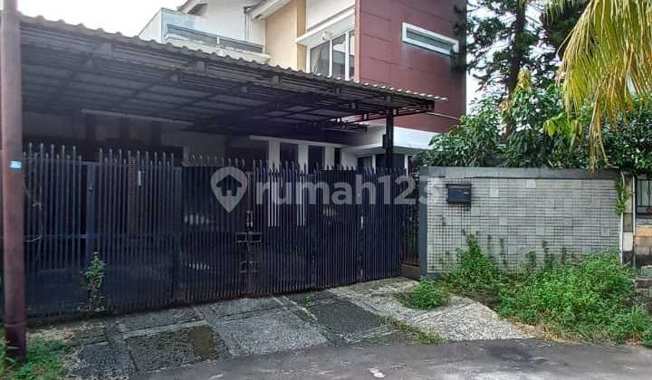 Rumah 2 Lantai Nyaman Rapih Di Kencana Loka Bsd City