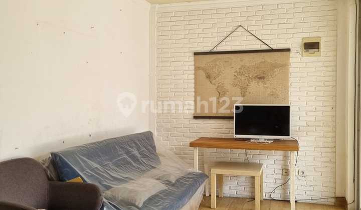 2-Story House In Serpong Park Fully Furnished 2
