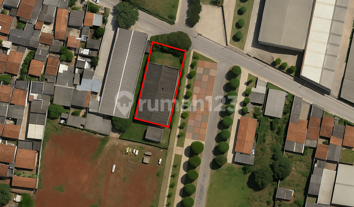 Commercial Land on the Side of Rancaiyuh Legok Tangerang Main Road, Right Next to Widari Village, Suitable for Business and Warehousing