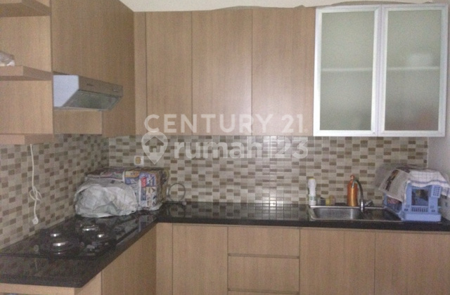 Disewakan Rumah 3 Lantai di Pondok Hijau Golf Gading Serpong Tgr