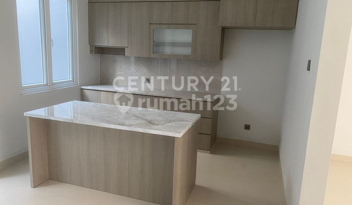 Dijual Rumah 2 Lantai di Taman Bromo Lippo Karawaci Tangerang