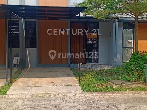 Disewakan Rumah Nyaman Cluster Cendana Hill Lippo 1