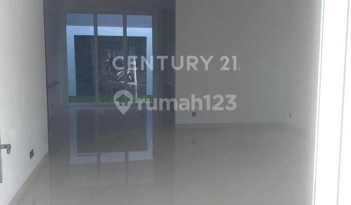 Dijual Rumah 2 Lantai di Taman Bromo Lippo Karawaci Tangerang 2
