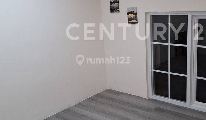 Rumah Town House 2 Lantai Lippo Utara Karawaci 2