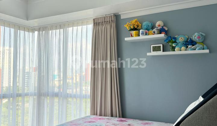 Westmark Apartemen Hook Furnish Cantik Depan Taman Anggrek 2