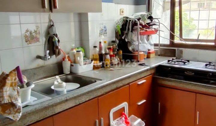 Dijual Ruko Multi Fungsi Tomang 3 Lantai 4