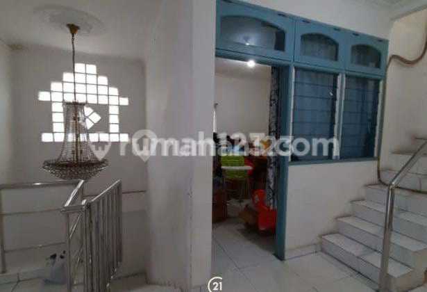 Rumah Bojong Indah Hadap Timur Semi Furnished 8