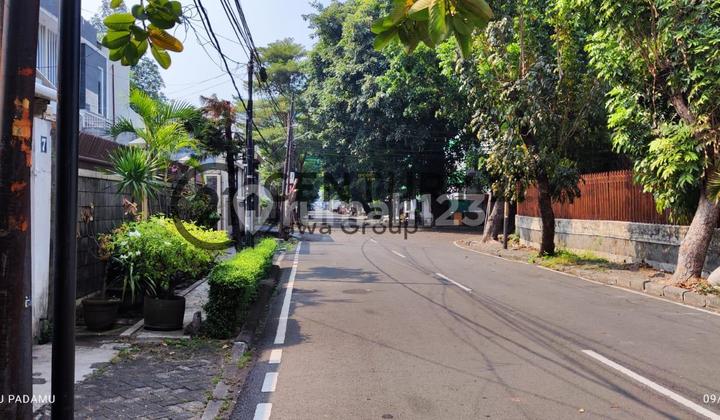 Dijual Bangunan Tua Cocok Untuk Kantordi Petojo Jakarta Pusat