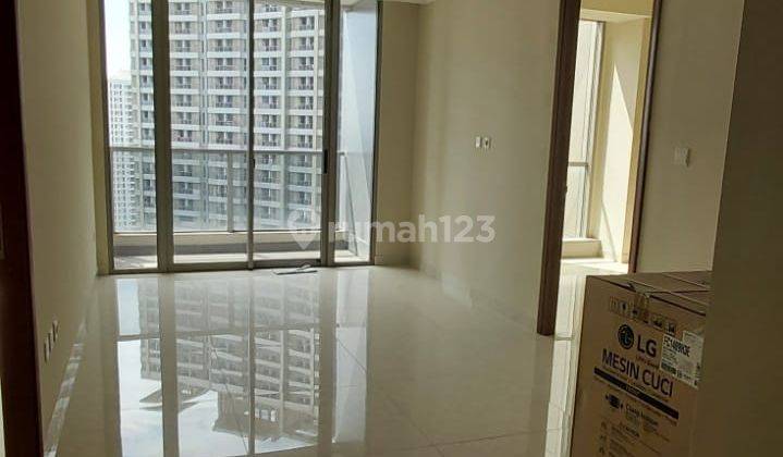 Dijual Condo Taman Anggrek Residence Lantai 20an View Pool 1