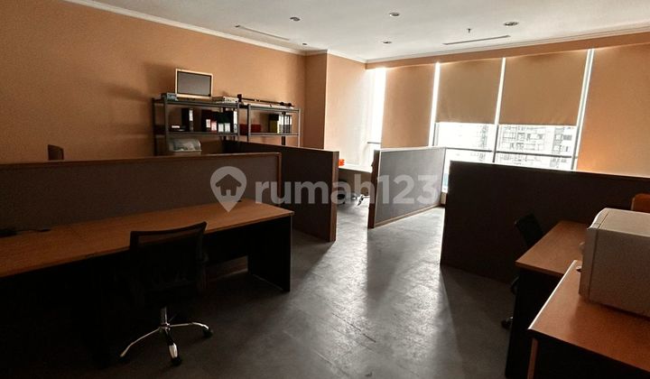 Disewakan Office APL Tower Furnished Min Sewa 2 Tahun