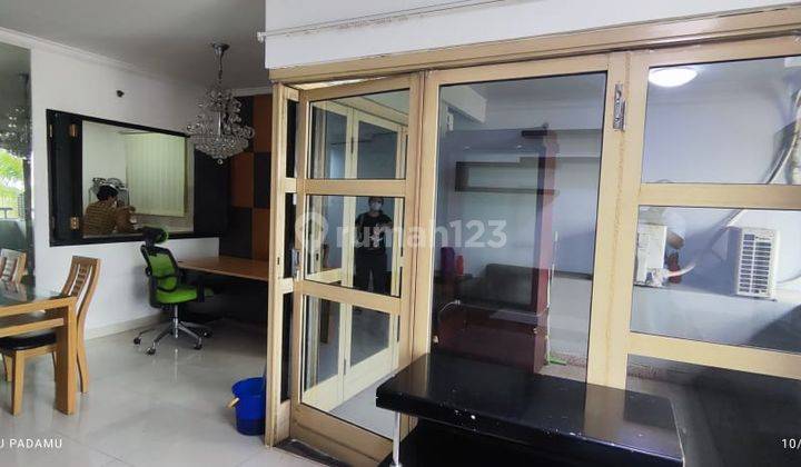 Disewakan Apartemen Grand Tropic Tanjung Duren Jakarta Barat 1