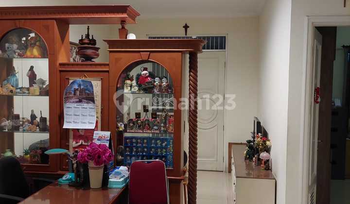 Dijual Green Lake City Europe Semi Furnished