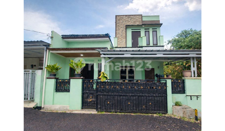 Dijual Cepat Rumah Mewah 2 Lantai Harga Nego Hook Cibinong Bogor Dijual Cepat Rumah Mewah 2 Lantai Harga Nego Hook Cibinong Bogor