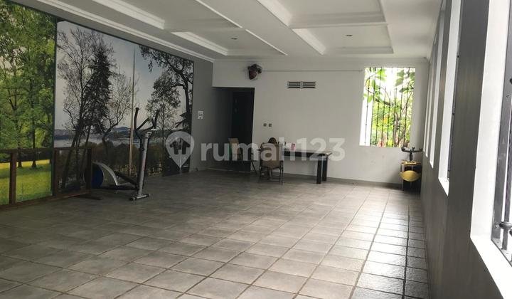 QUICK SALE EXCLUSIVE HOUSE NEGOTIABLE PRICE STRATEGIC SOUTH JAKARTA