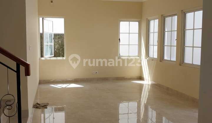 DIJUAL RUMAH MEWAH CLUSTER DIDEPAN MURAH ENGLAND PARK SENTUL CITY DIJUAL RUMAH MEWAH CLUSTER DIDEPAN MURAH ENGLAND PARK SENTUL CITY