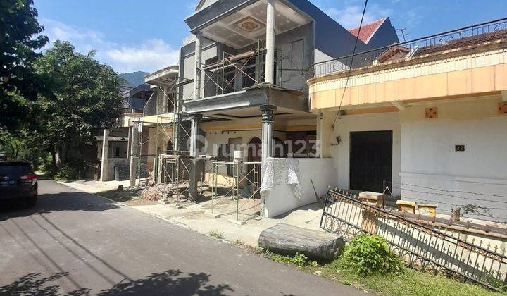  Dijual Rumah di Cluster Taman Besakih, Sentul City Ssr312  2