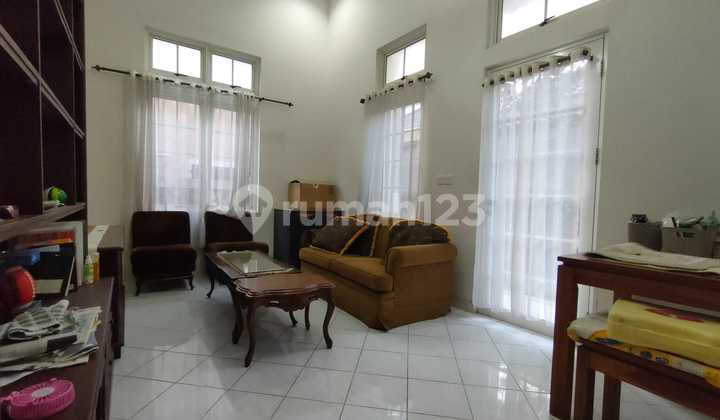 DIJUAL RUMAH BAGUS SIAP HUNI STRATEGIS TAMAN YUNANI SENTUL CITY