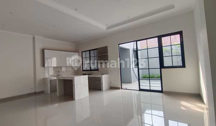 DIJUAL RUMAH 2 LANTAI BAGUS VIEW TERBAIK HARGA MURAH SENTUL CITY DIJUAL RUMAH 2 LANTAI BAGUS VIEW TERBAIK HARGA MURAH SENTUL CITY