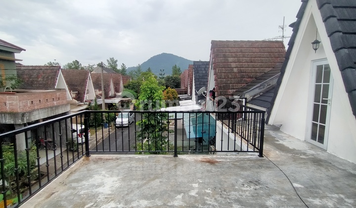 DIJUAL RUMAH MEWAH BAGUS FURNISH VIEW TERBAIK VENESIA SENTUL CITY 2