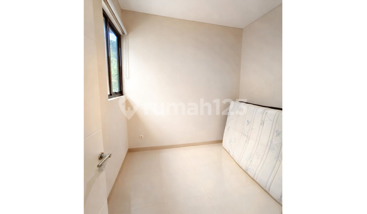 For Sale 2-Story House Ready to Occupancy Swimming Pool Negotiable Price Sentul City 2