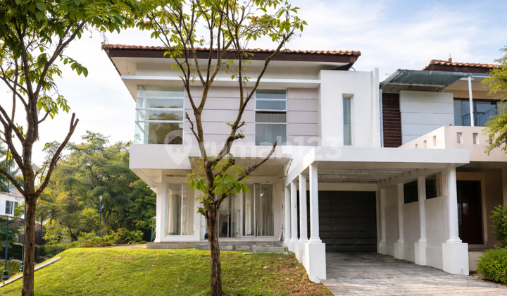 For Sale Luxury 2-Storey House Good Condition Ready to Occupy Rancamaya Bogor Bo200