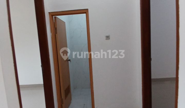 FOR SALE: A BEAUTIFUL, READY-TO-OCCUPY HOUSE IN GRIYA ALAM SENTUL CITY SG110 A2 2