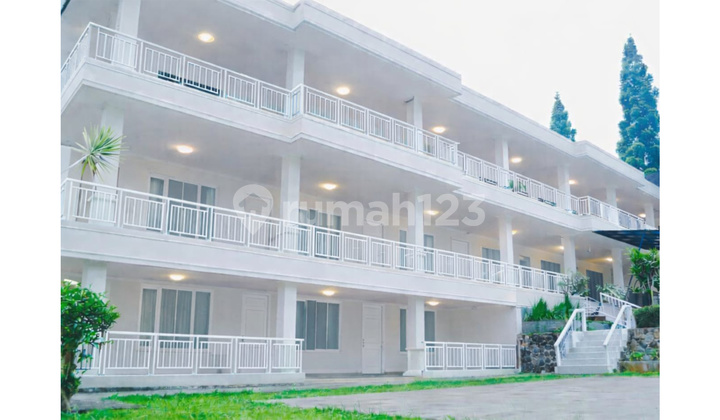 For Rent One Hotel Unit with Mountain View and Swimming Pool in Cisarua, Bogor