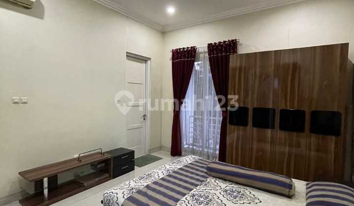 DIJUAL RUMAH MEWAH  KOLAM RENANG HARGA NEGO IMPERIAL SENTUL CITY 2