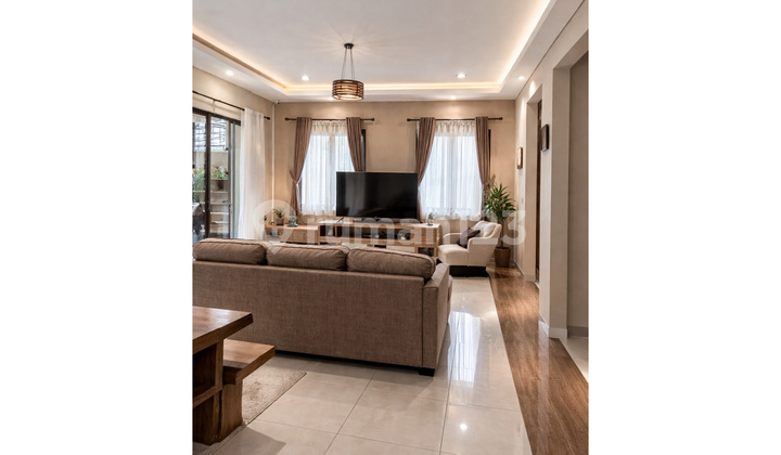 FOR SALE 3-STORY HOUSE NICE COOL IN COUNTRY WOOD SENTUL SSR744 A2 2