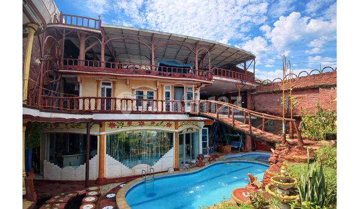 FOR SALE 4-STORY HOUSE COOL SWIMMING POOL GOLF COURSE GREEN HILL BGH SSR794