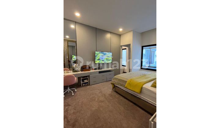 Dijual Rumah Exclusive 3Lt Furnis Harga Nego Siaphuni Sentul City