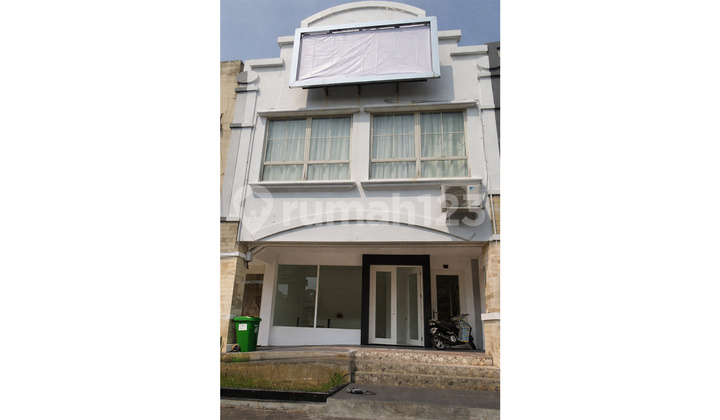 FOR SALE 2-STORY SHOPHOUSE GOOD STRATEGIC CHEAP AMSTERDAM SENTUL CITY