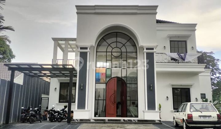 DIJUAL RUMAH PREMIUM 2 LANTAI SWIMMING HARGA NEGO BGH SENTUL CITY DIJUAL RUMAH PREMIUM 2 LANTAI SWIMMING HARGA NEGO BGH SENTUL CITY