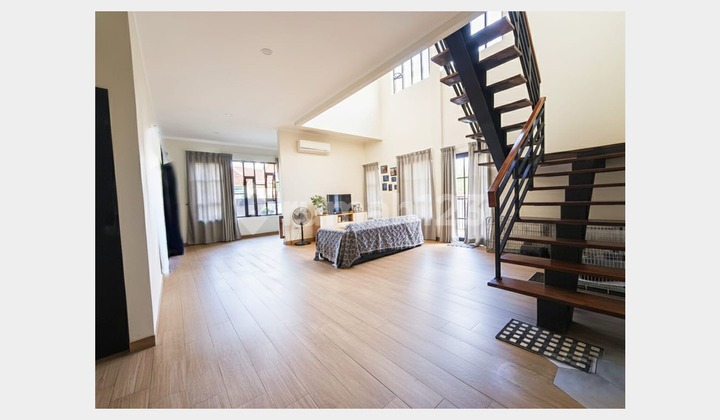 Dijual Cepat Rumah Exclusive 2 Lantai Furnished Harga Nego Bogor