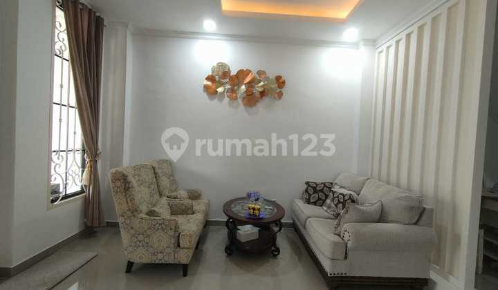 For Sale House In Udayana Cluster, Sentul City SSR615 A24 For Sale House In Udayana Cluster, Sentul City SSR615 A24
